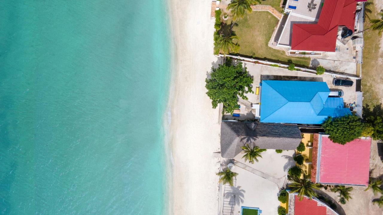 Uroa Beach Lodge Ngoại thất bức ảnh