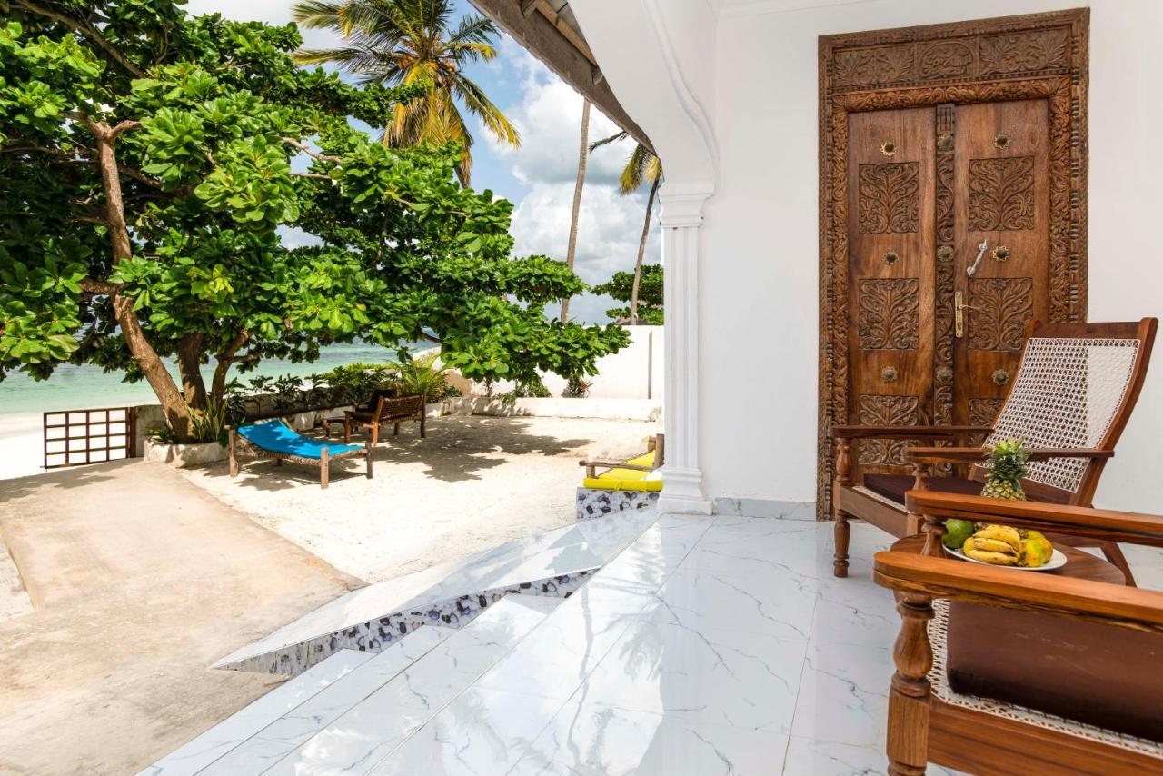Uroa Beach Lodge Ngoại thất bức ảnh